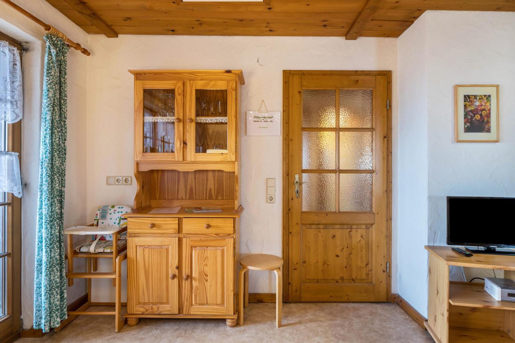 Mittlerer Itzenwaldhof - Heimkehr Apartman Münstertal Kültér fotó